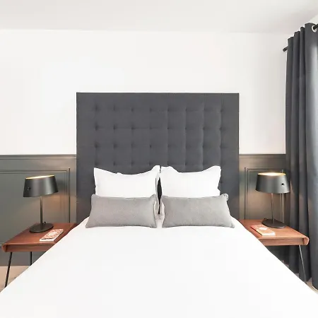Livinparis - Luxury 4 Bedrooms Le Marais I Apartment Paris