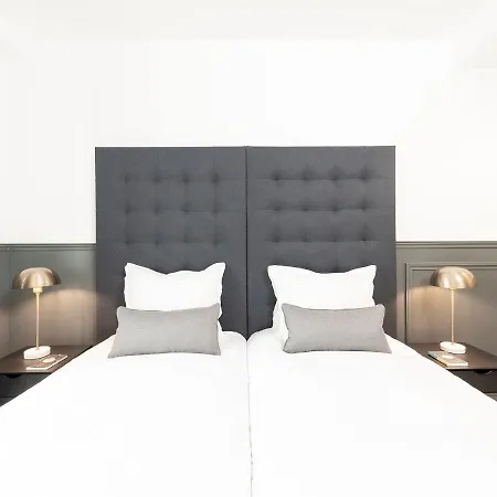 Livinparis - Luxury 4 Bedrooms Le Marais I Apartment Paris